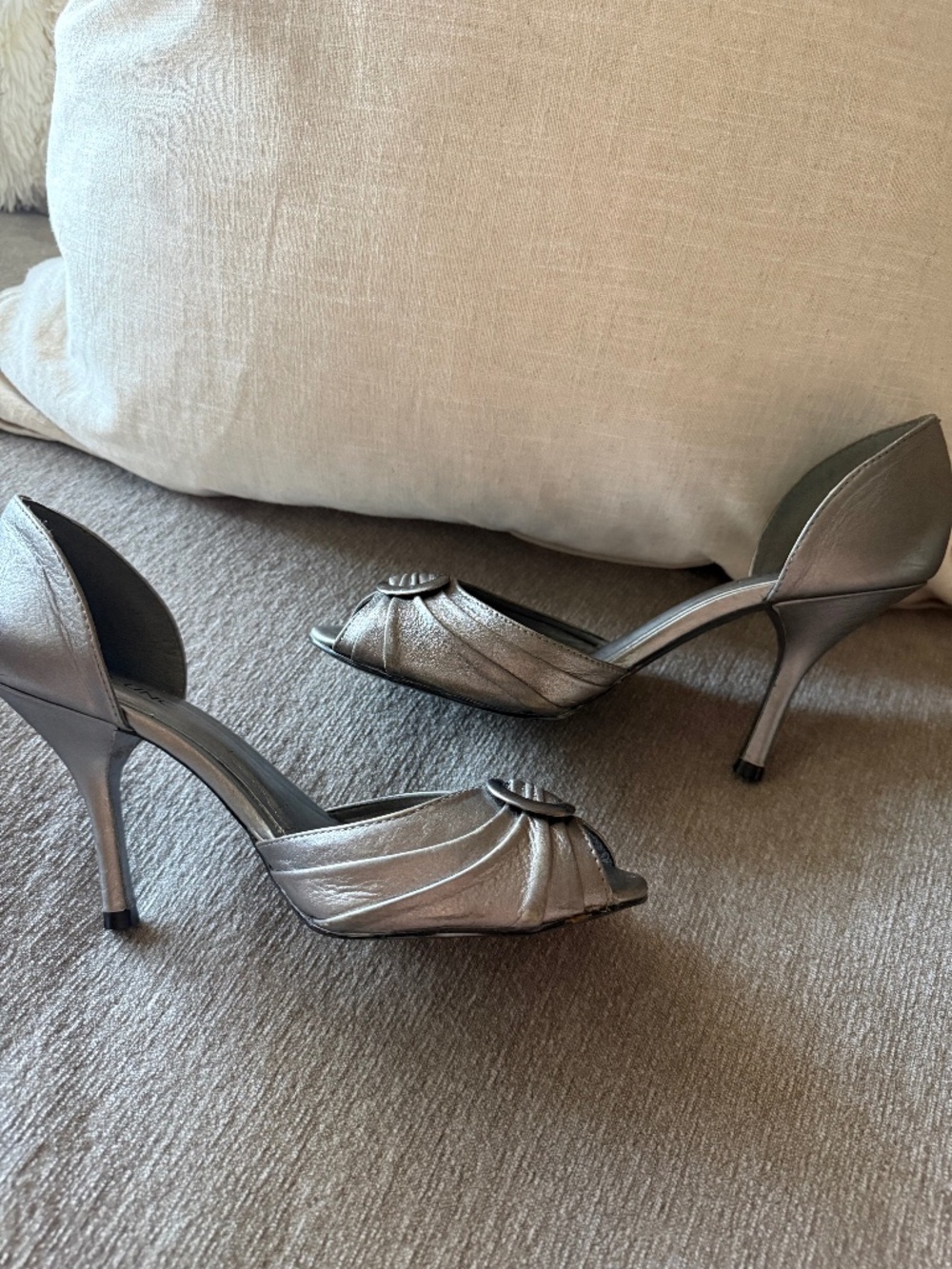 Via Uno Metallic Silver Peep-Toe D'Orsay Heels